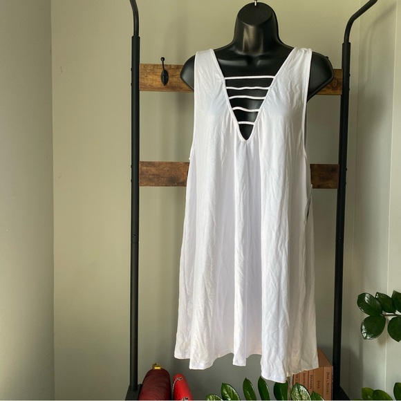 CALIFORNIA WAVES Juniors' Cover-Up sleeveless Dress in arctic white size XL NEW - Picture 3 of 7
